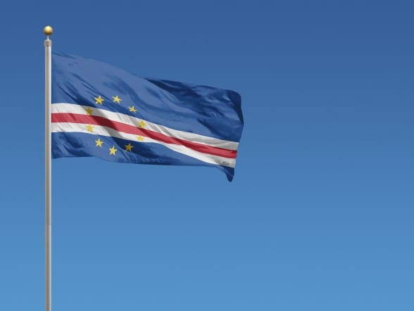 Fiscalidade Imobiliária em Cabo Verde: IPI, ITI e Mais-Valias Explicados
